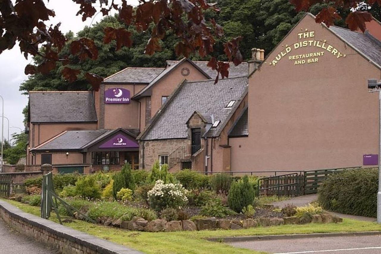Premier Inn Inverness Millburn Rd — Photos 1